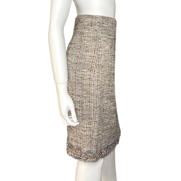 CHANEL 10P Ivory & Multi Colored Tweed Lesage Fringe Hem Pencil Skirt - Picture 4 of 12